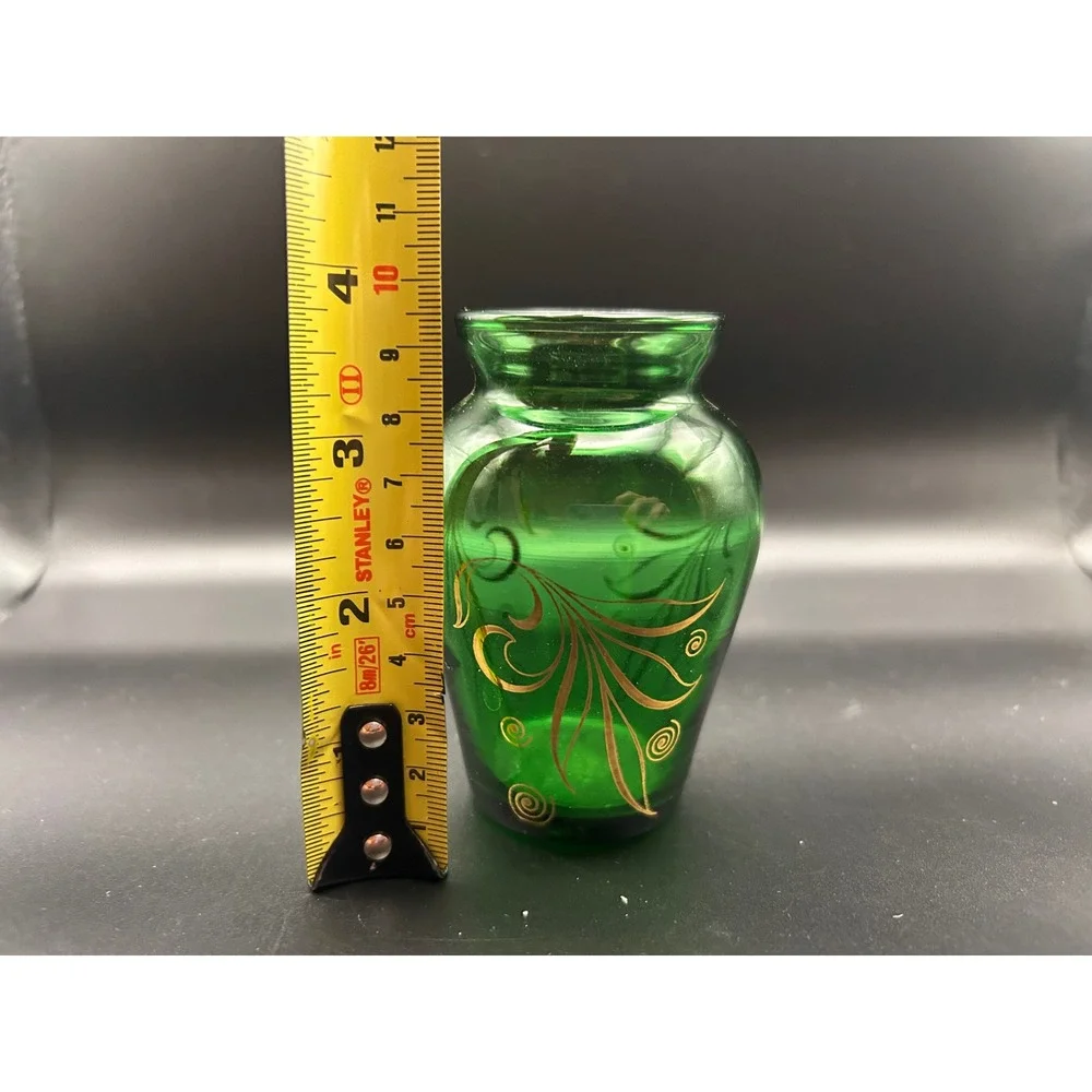 Vintage Anchor Hocking Emerald Green Glass Bud Vase Gold Gilt Scroll 3.75 in